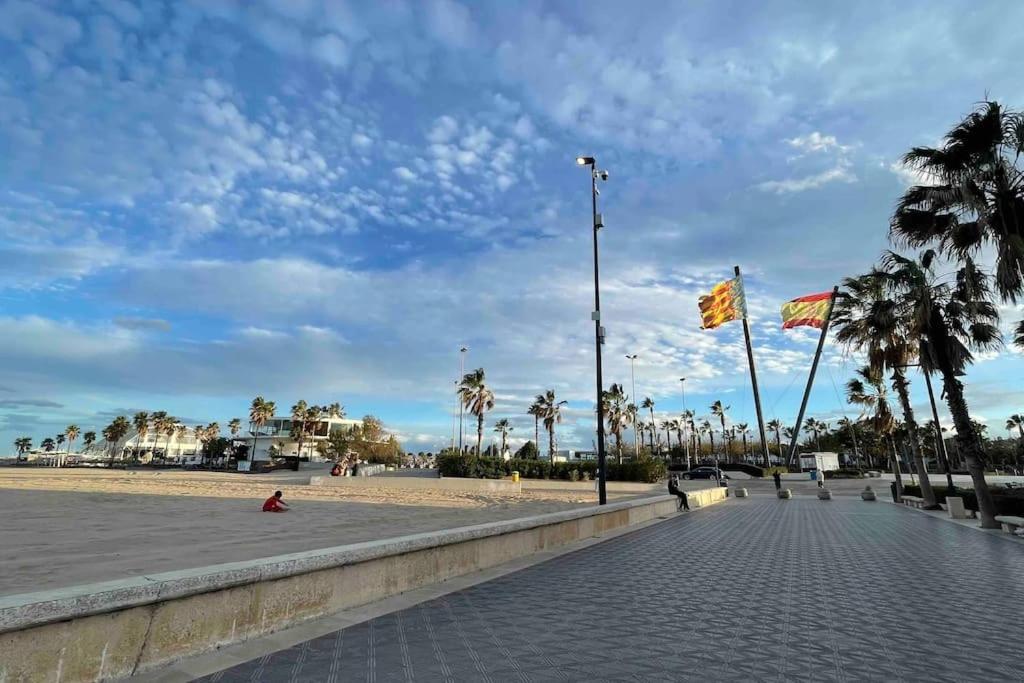 Barco Apartamento Playa Valencia Valência Exterior foto